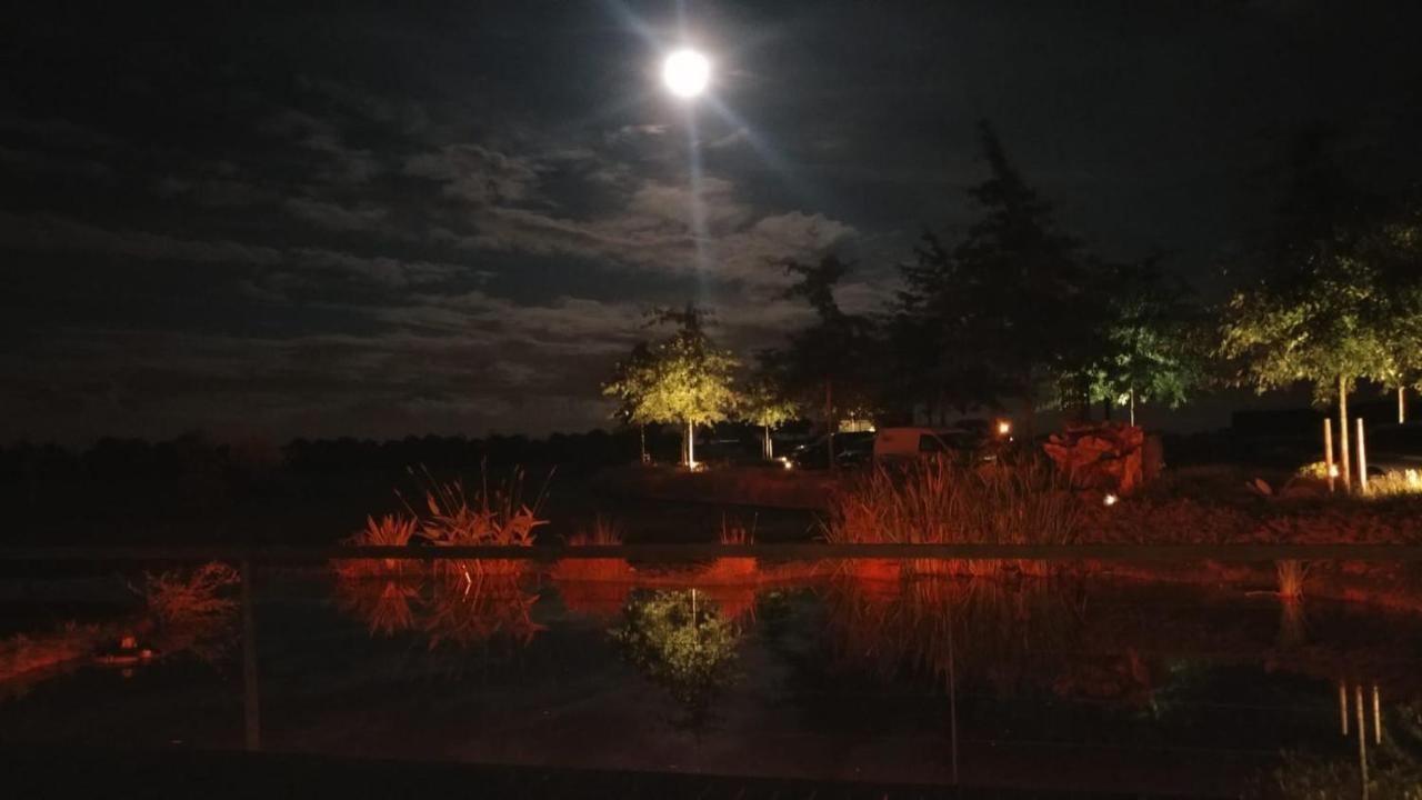 Country Lodge Hotel Moriaanshoofd 오우데나르데 외부 사진