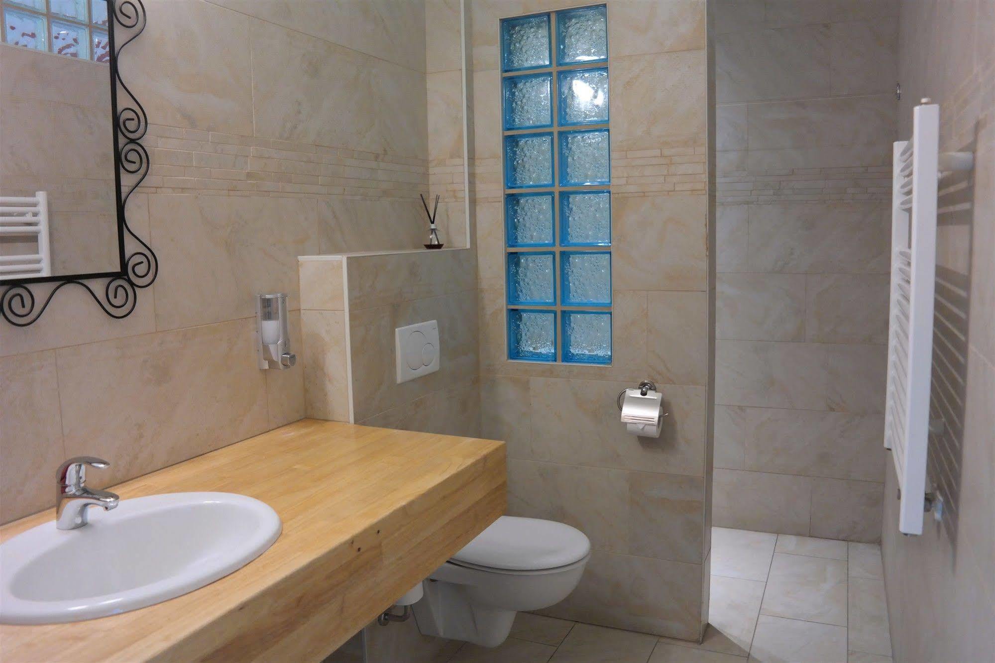 Country Lodge Hotel Moriaanshoofd 오우데나르데 외부 사진