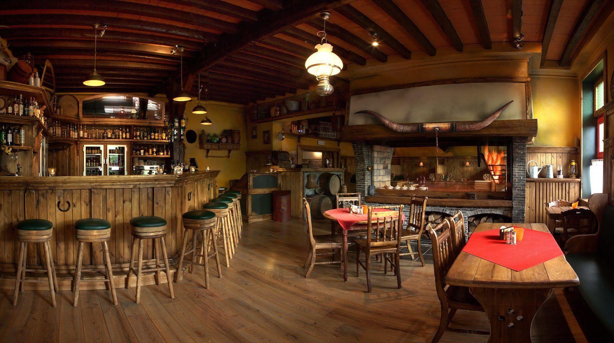 Country Lodge Hotel Moriaanshoofd 오우데나르데 외부 사진