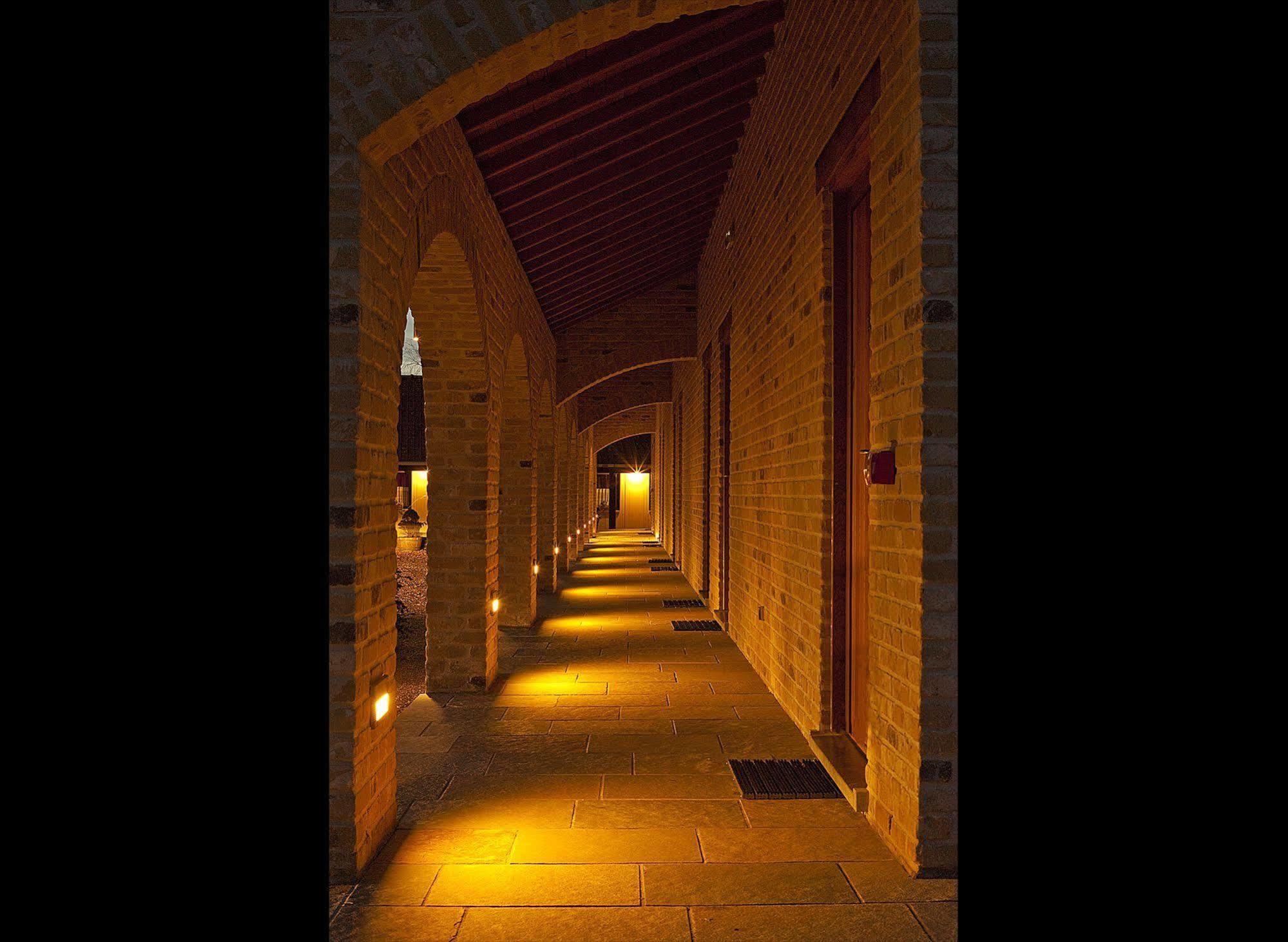 Country Lodge Hotel Moriaanshoofd 오우데나르데 외부 사진